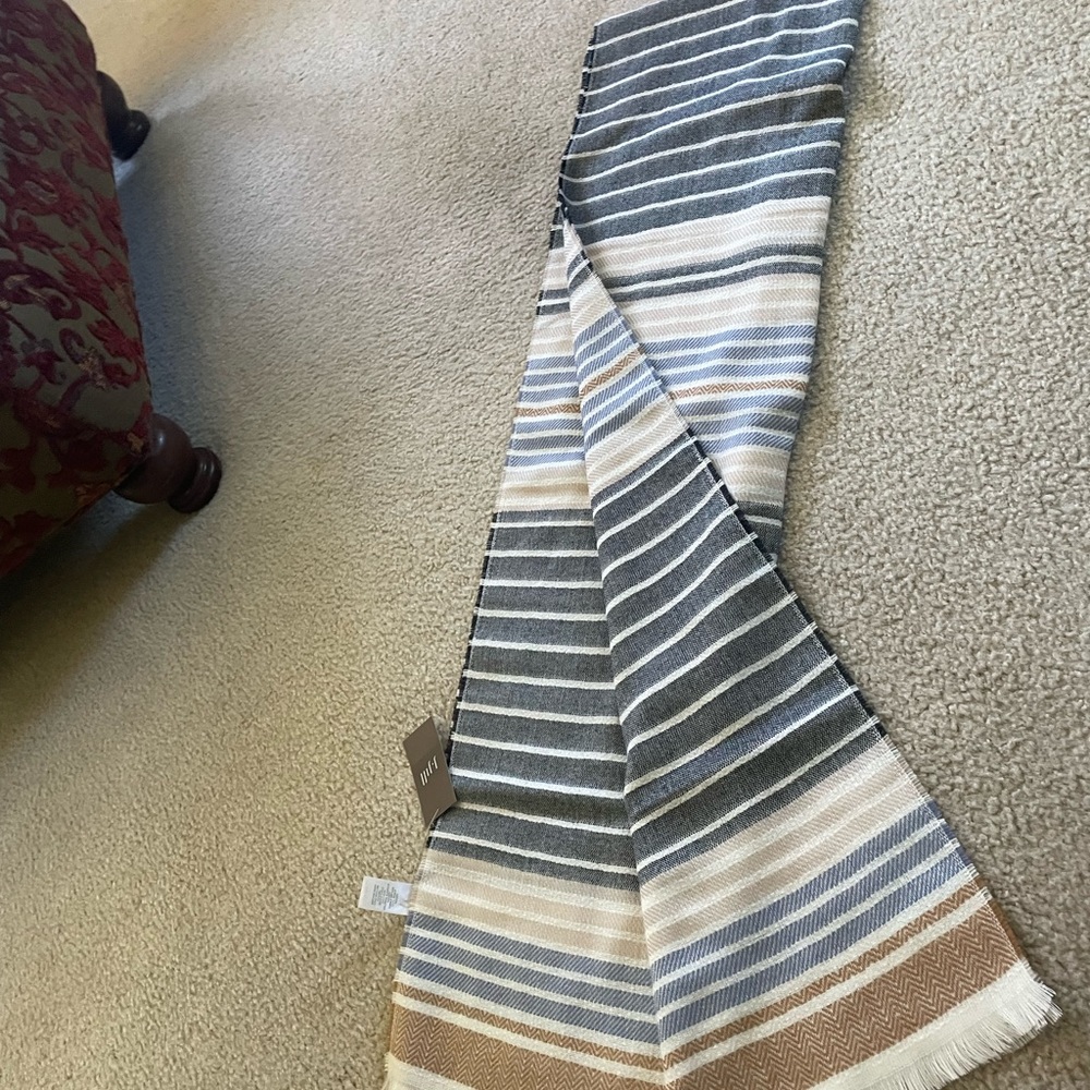 scarf
